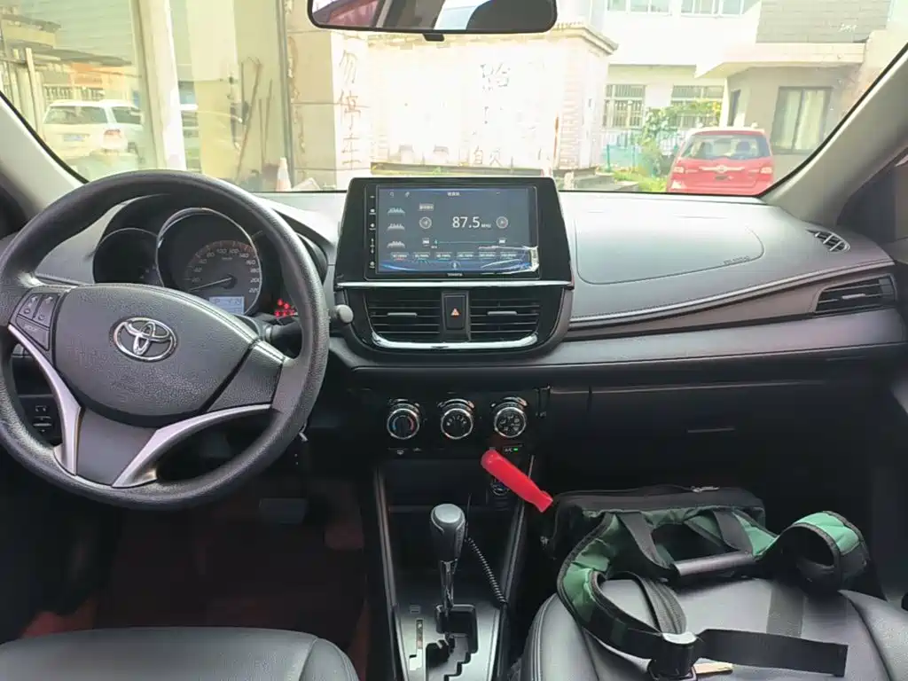 Toyota Vios FS — фото 13