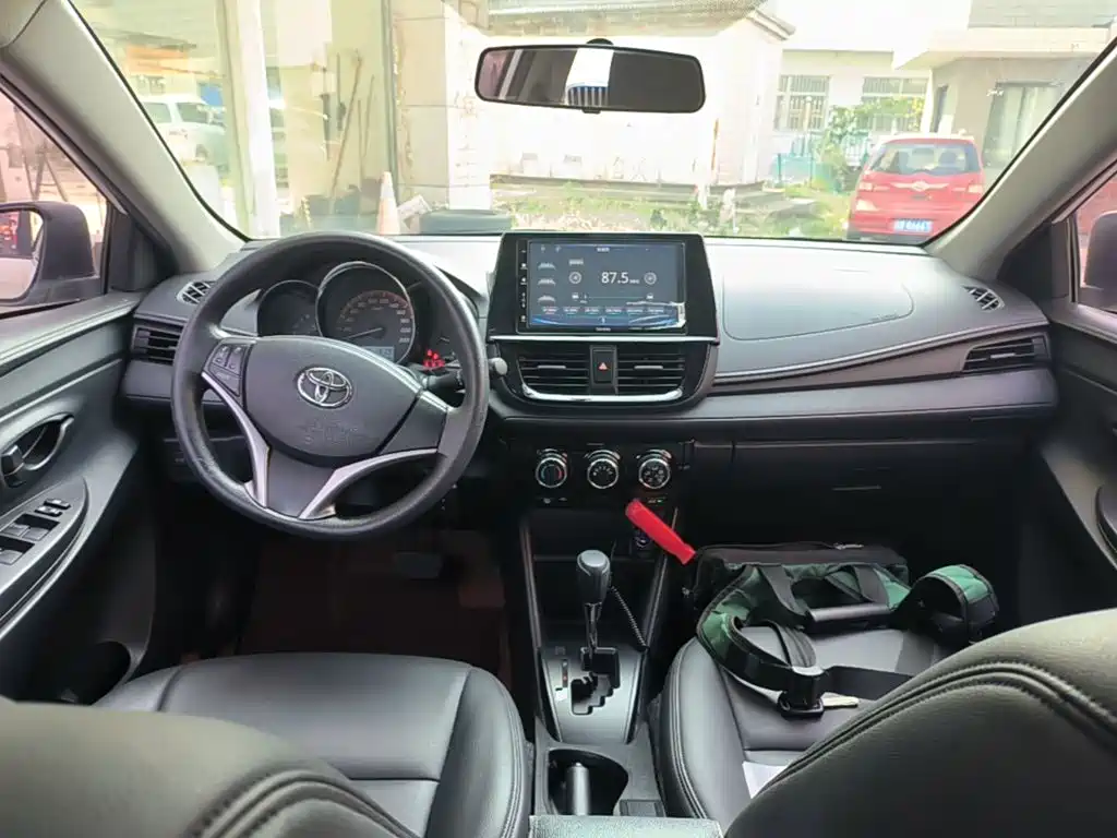 Toyota Vios FS — фото 10