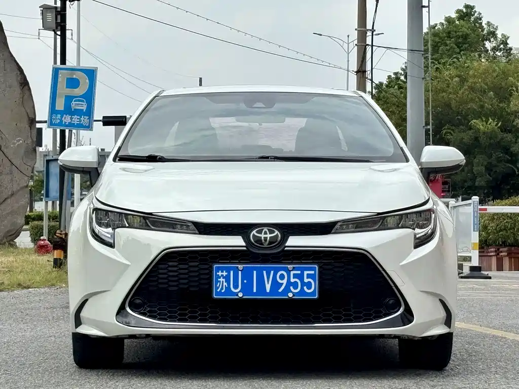 Toyota Levin — фото 1