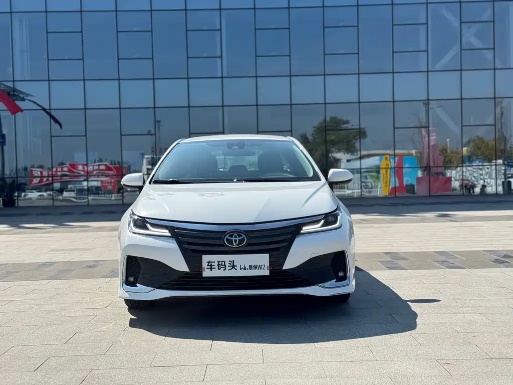 Toyota Allion — фото 2