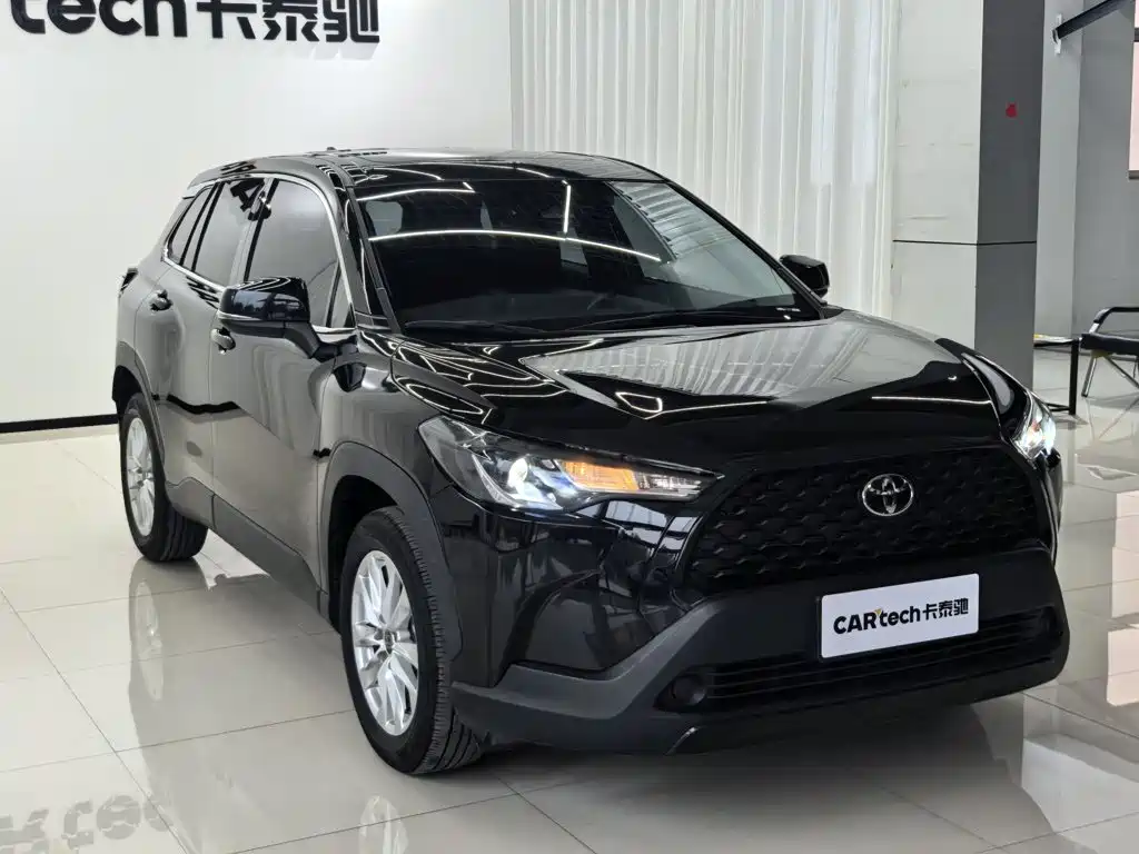 Toyota Corolla Cross — фото 3