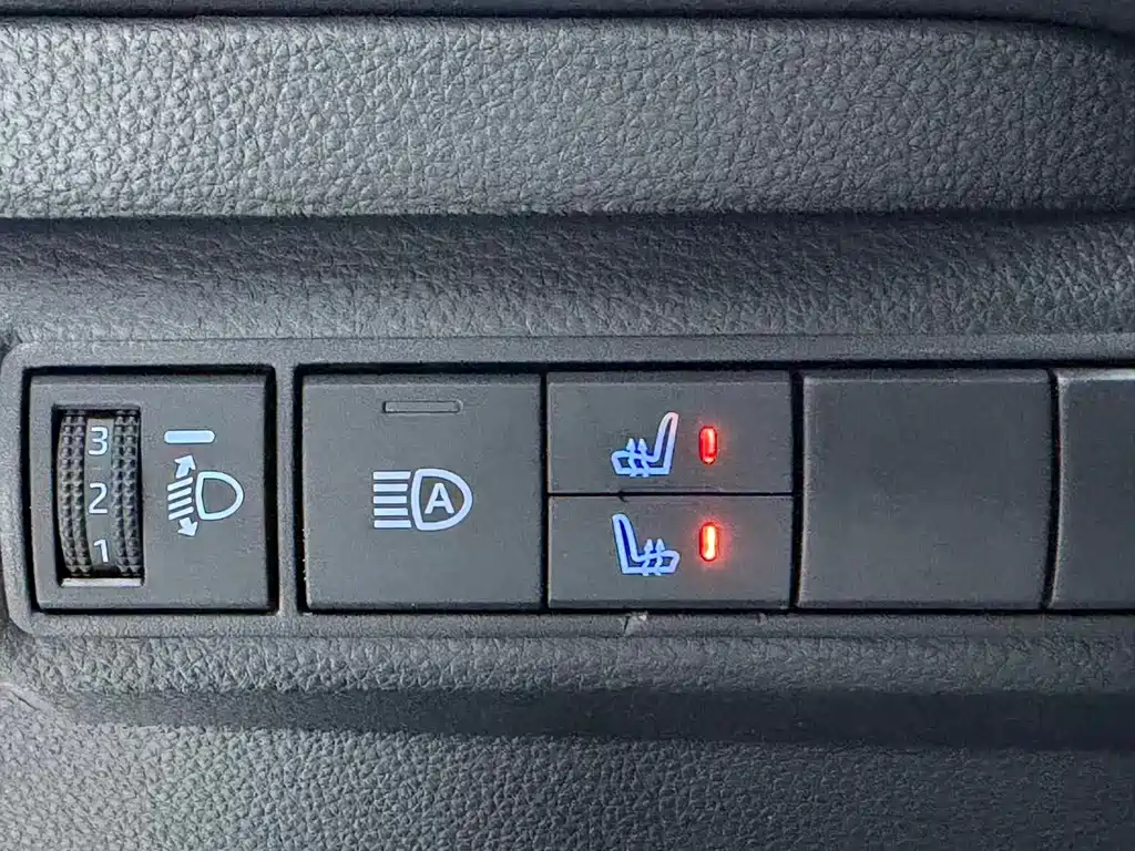 Toyota Levin — фото 17