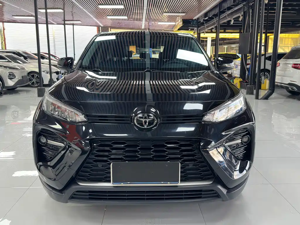 Toyota Wildlander — фото 2