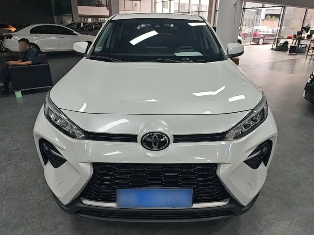 Toyota Wildlander — фото 3
