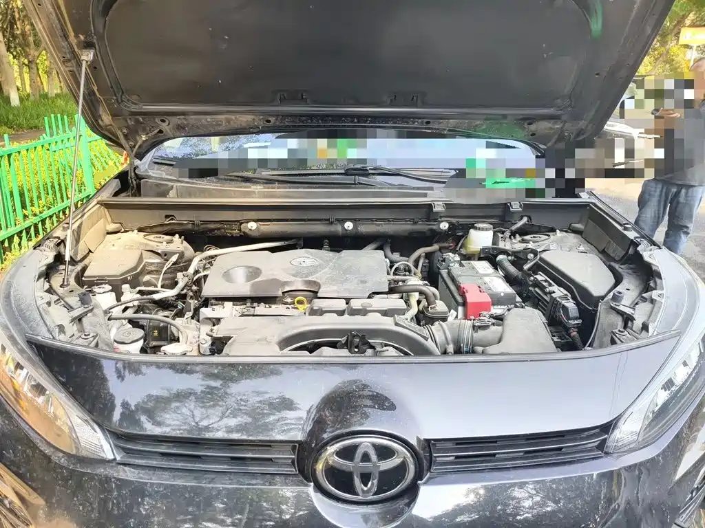 Toyota Wildlander — фото 16