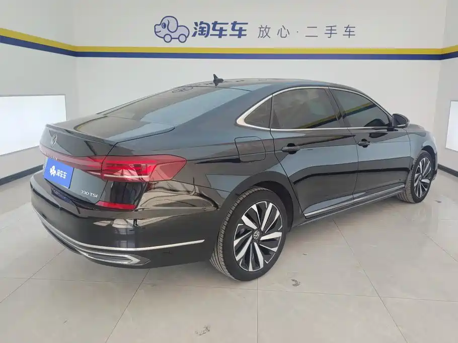 Volkswagen Passat — фото 3