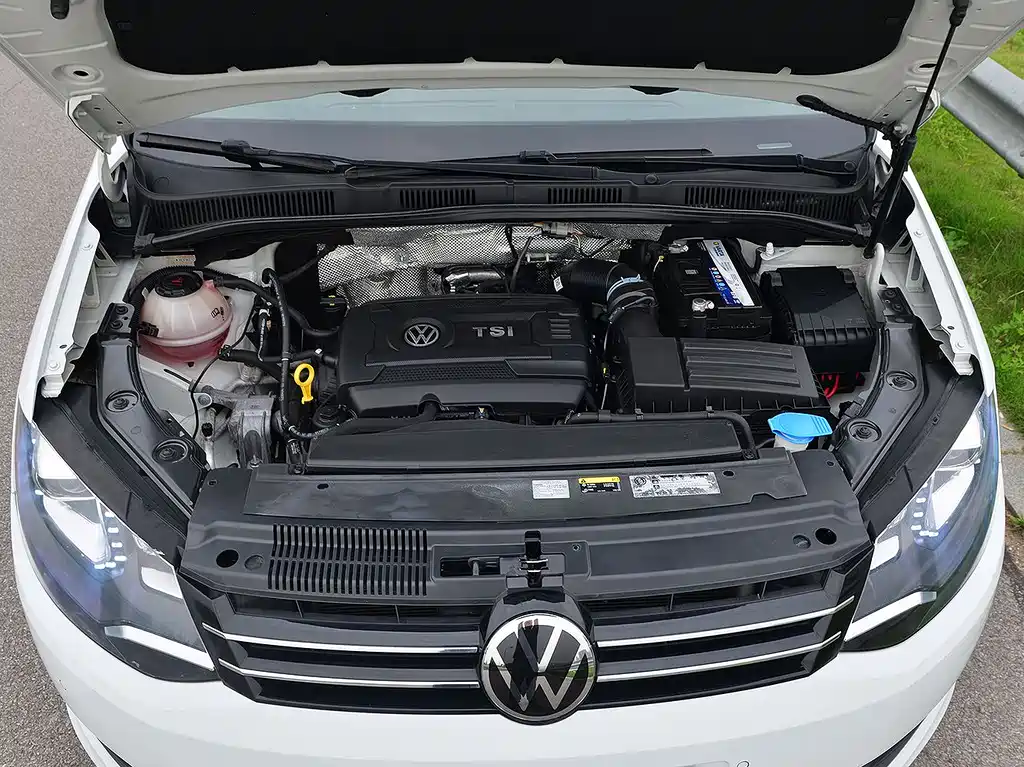 Volkswagen Sharan — фото 9