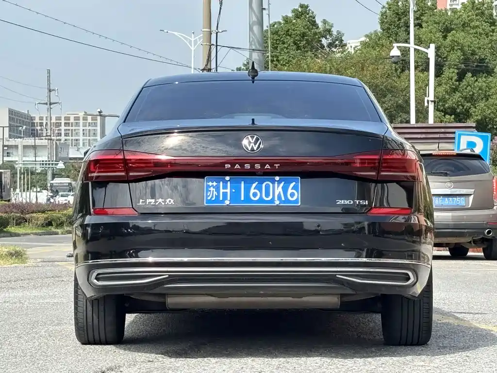 Volkswagen Passat — фото 5
