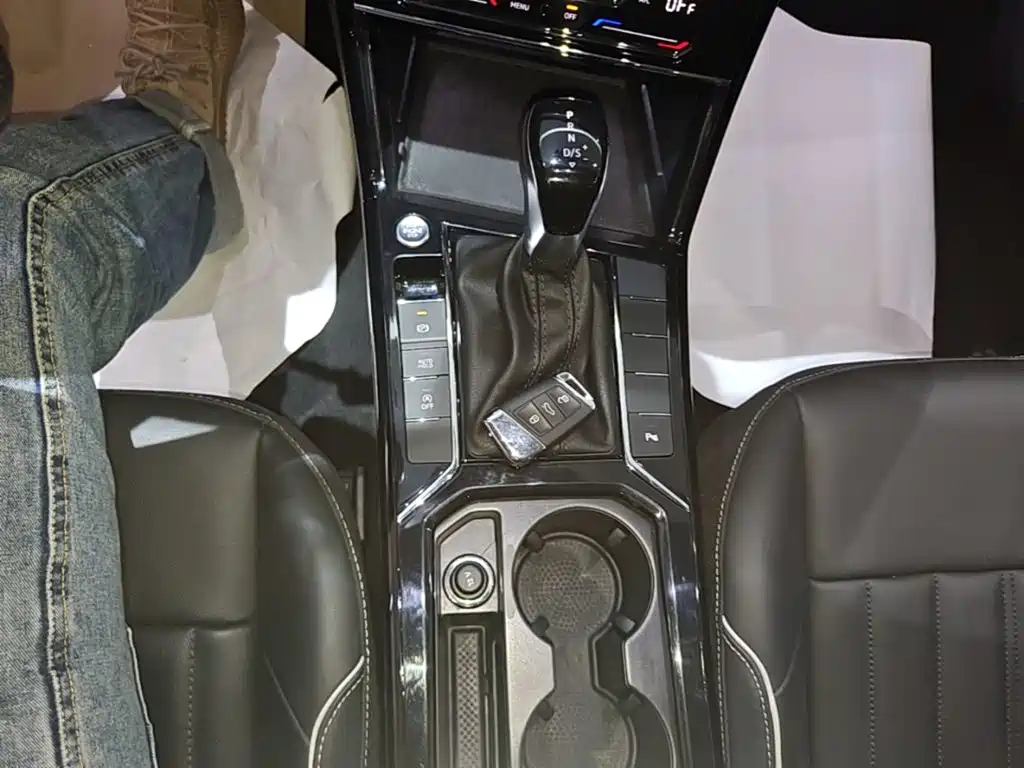 Volkswagen Passat — фото 14