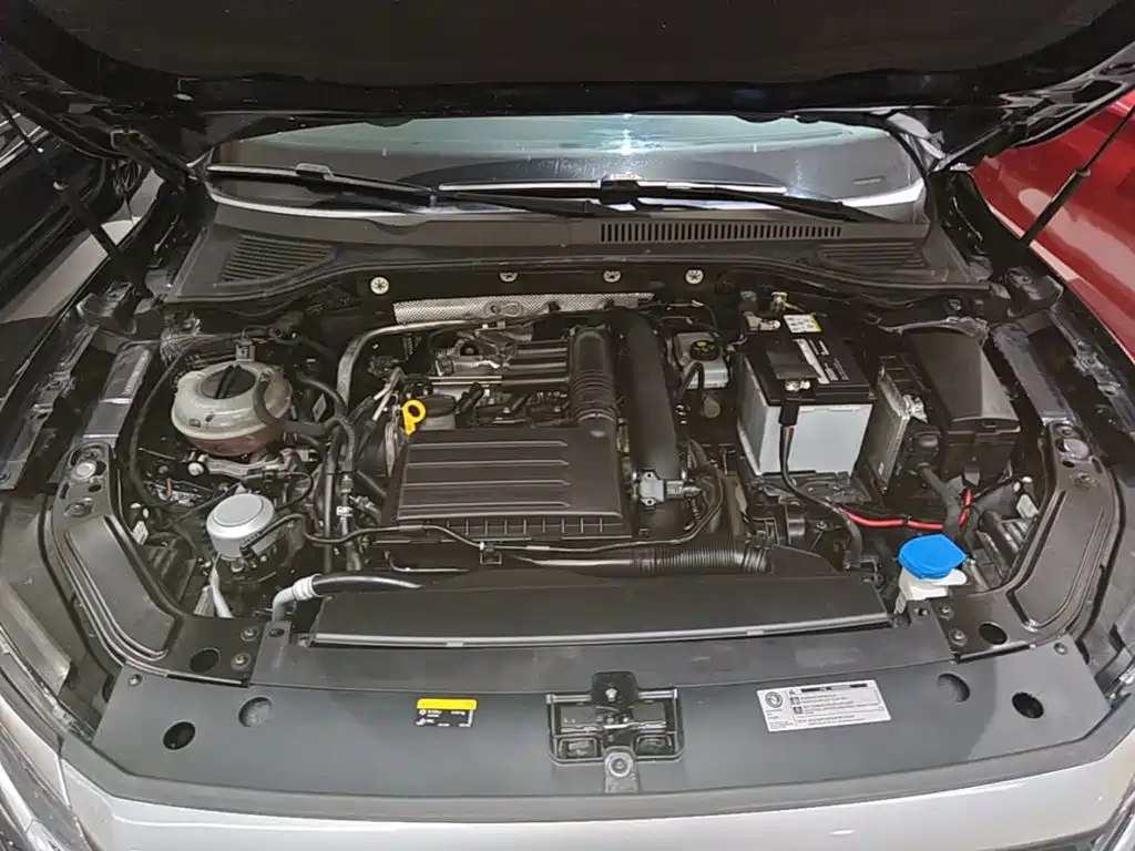 Volkswagen Passat — фото 20
