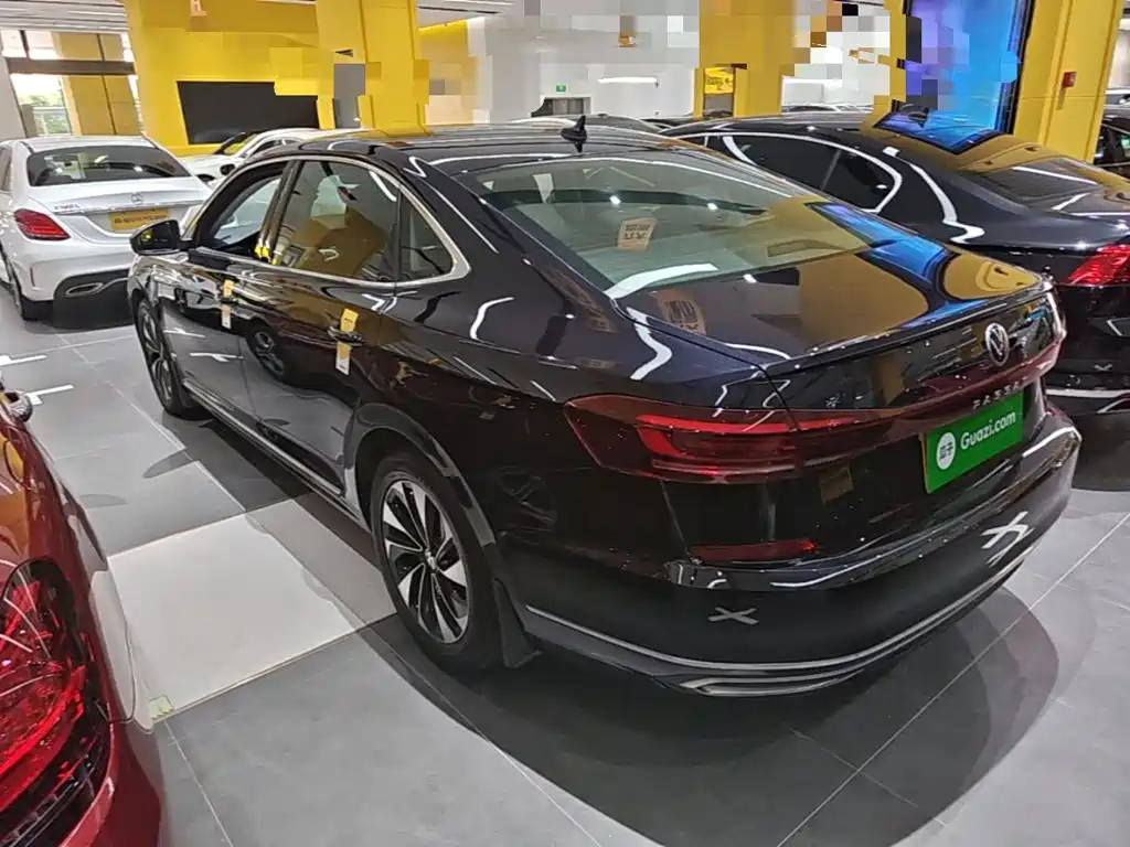 Volkswagen Passat — фото 5