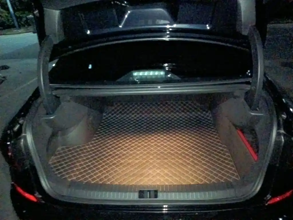 Volkswagen Passat — фото 15