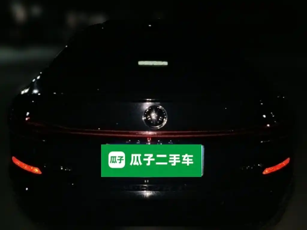 Volkswagen Passat — фото 3