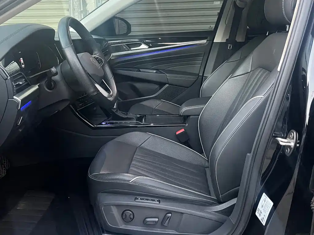 Volkswagen Passat — фото 4