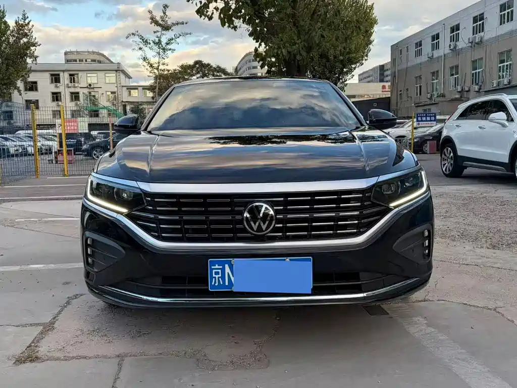 Volkswagen Passat — фото 2