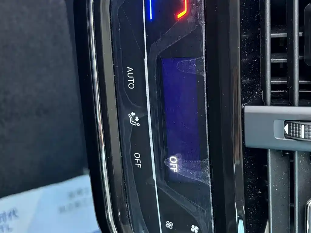 Volkswagen Passat — фото 15