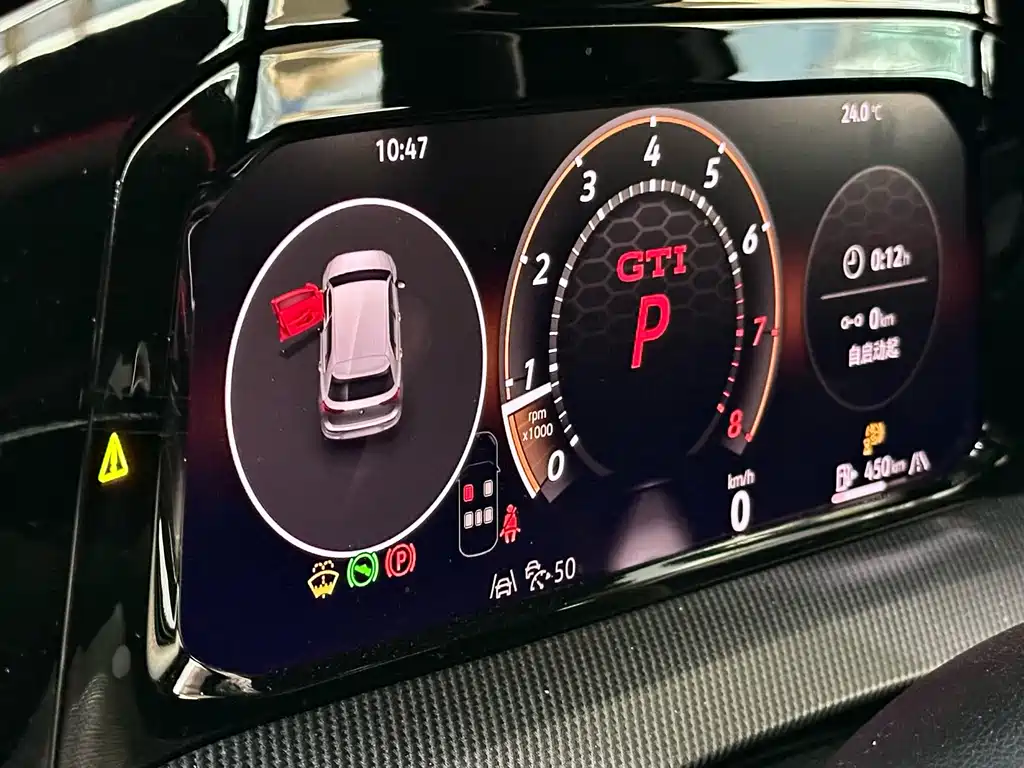 Volkswagen Golf GTI — фото 8