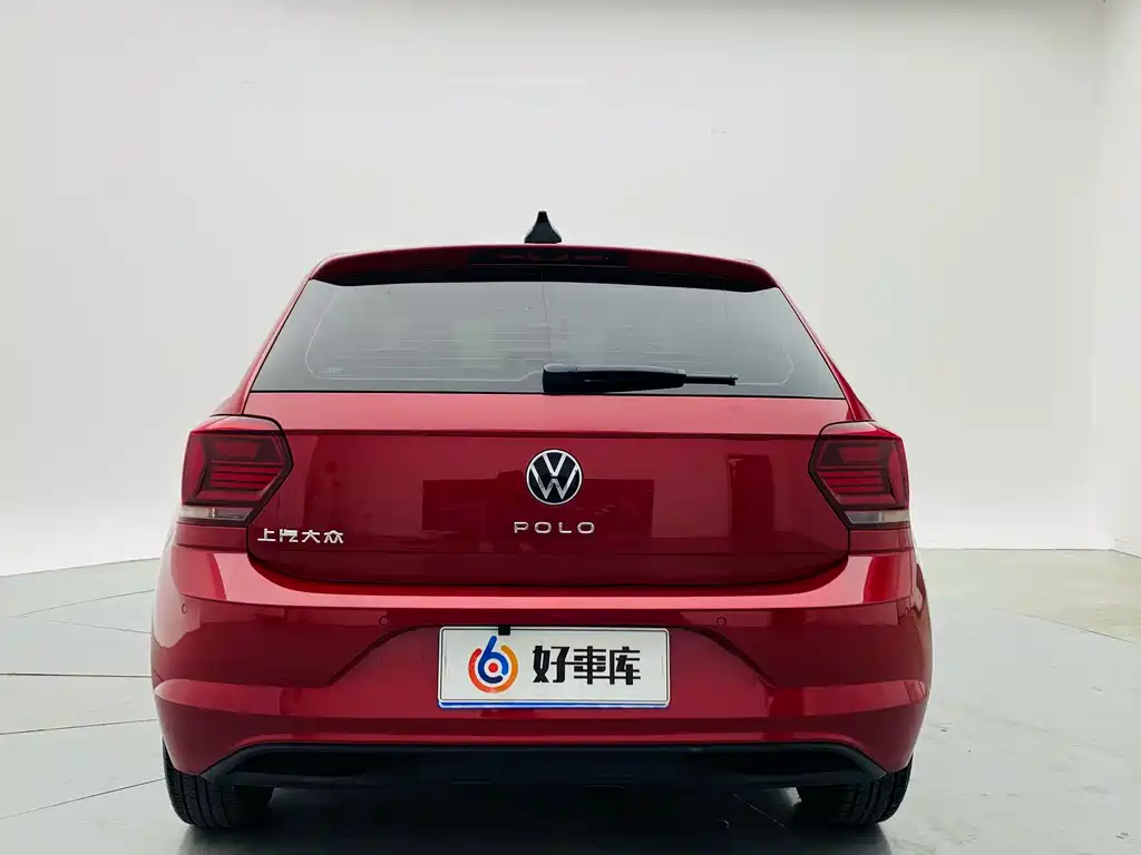 Volkswagen Polo — фото 5