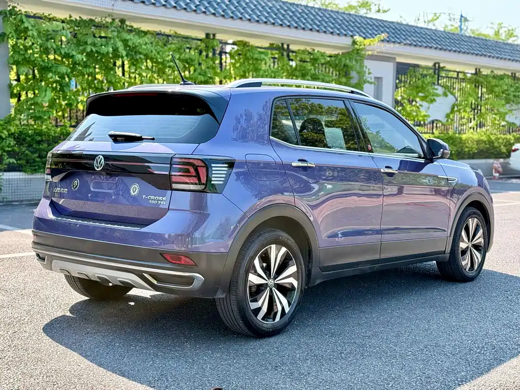 Volkswagen T-Cross — фото 7