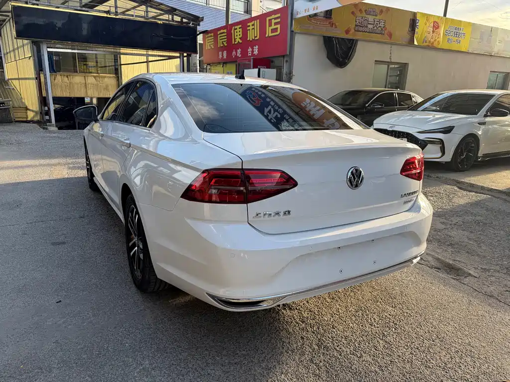 Volkswagen Lamando — фото 9