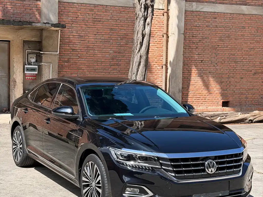 Volkswagen Passat — фото 3