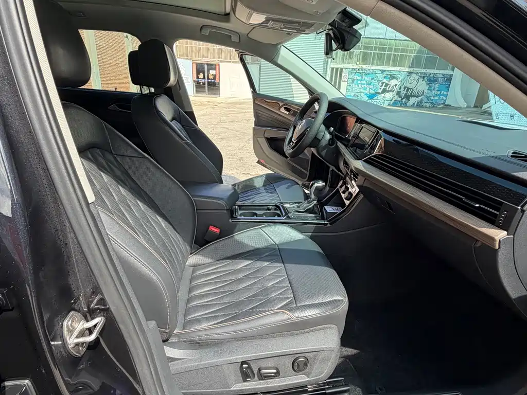 Volkswagen Passat — фото 9