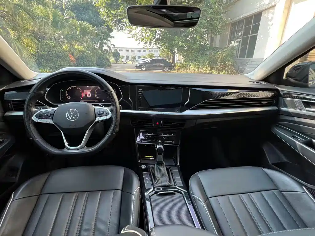 Volkswagen Passat — фото 9