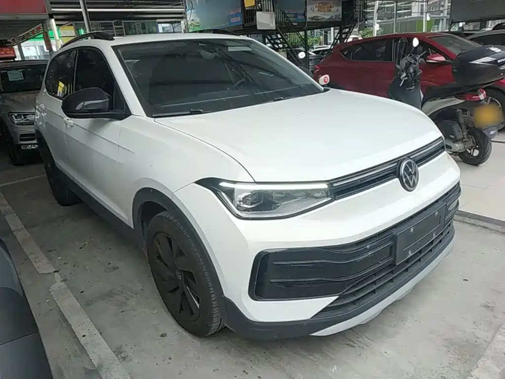 Volkswagen Tharu — фото 4