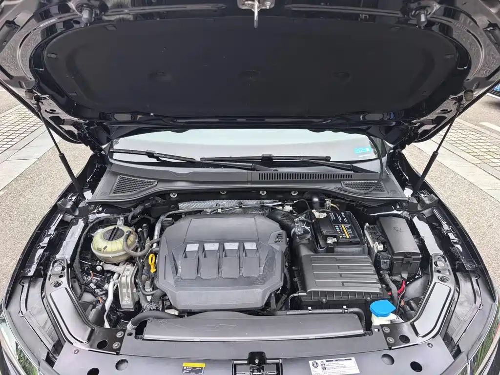 Volkswagen Passat — фото 7