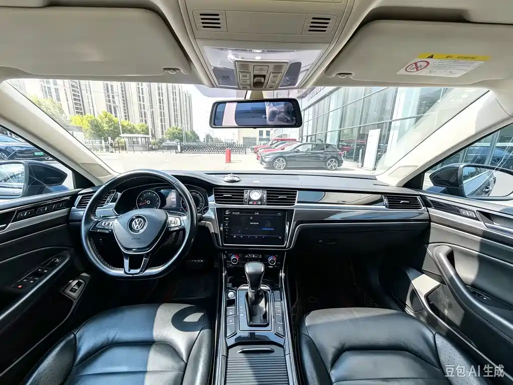 Volkswagen Phideon — фото 22
