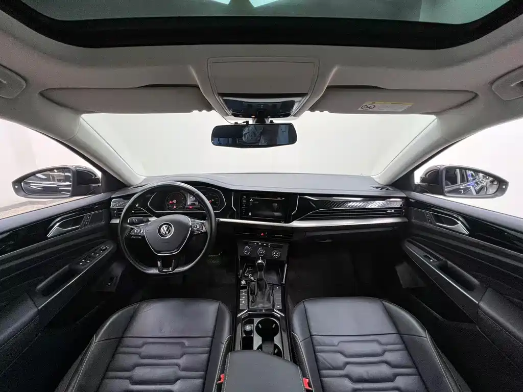 Volkswagen Passat — фото 9