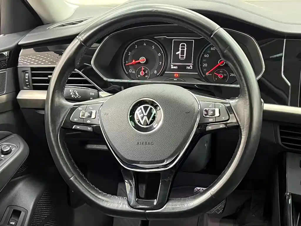 Volkswagen Passat — фото 10
