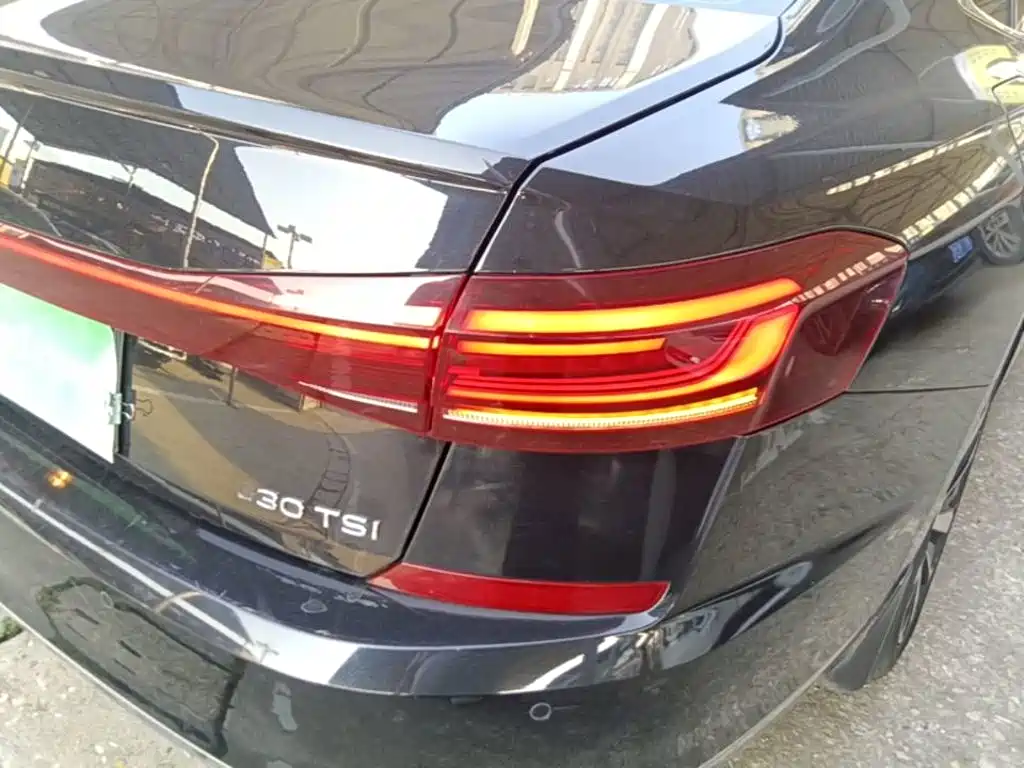 Volkswagen Passat — фото 8
