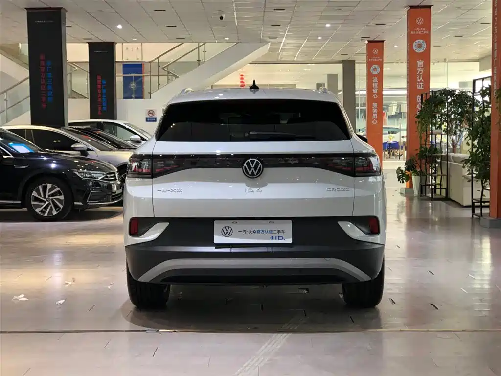 Volkswagen ID.4 Crozz — фото 9