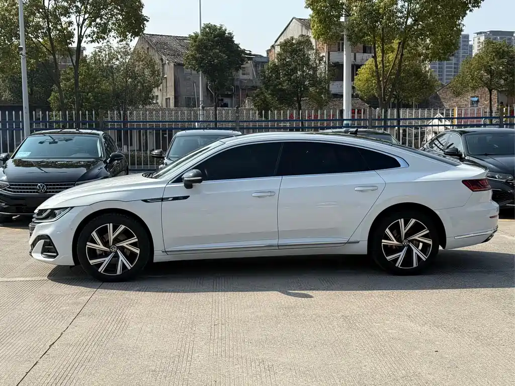Volkswagen CC — фото 4