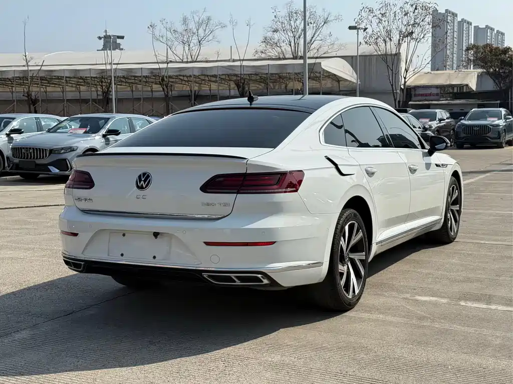 Volkswagen CC — фото 7