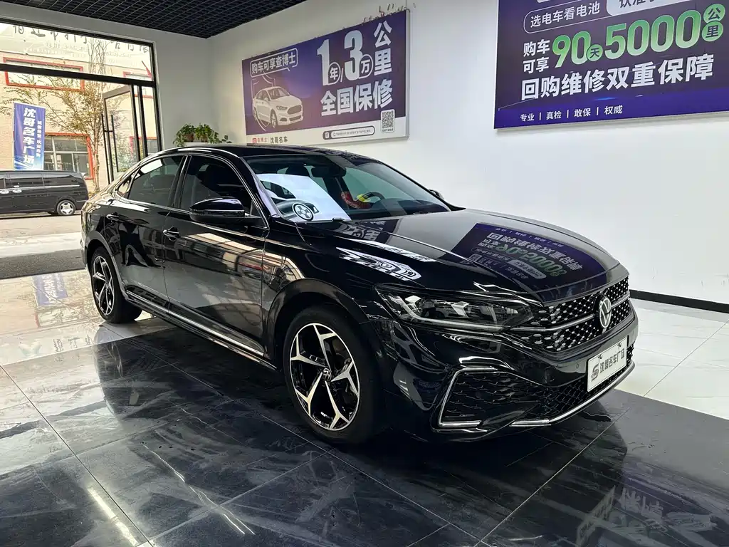 Volkswagen Passat — фото 3