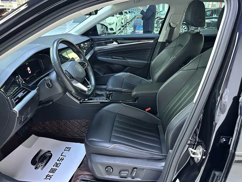 Volkswagen Passat — фото 4
