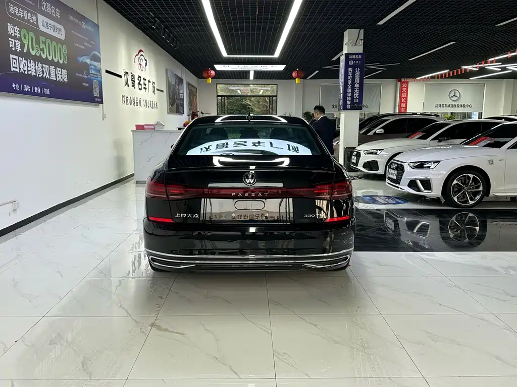 Volkswagen Passat — фото 8