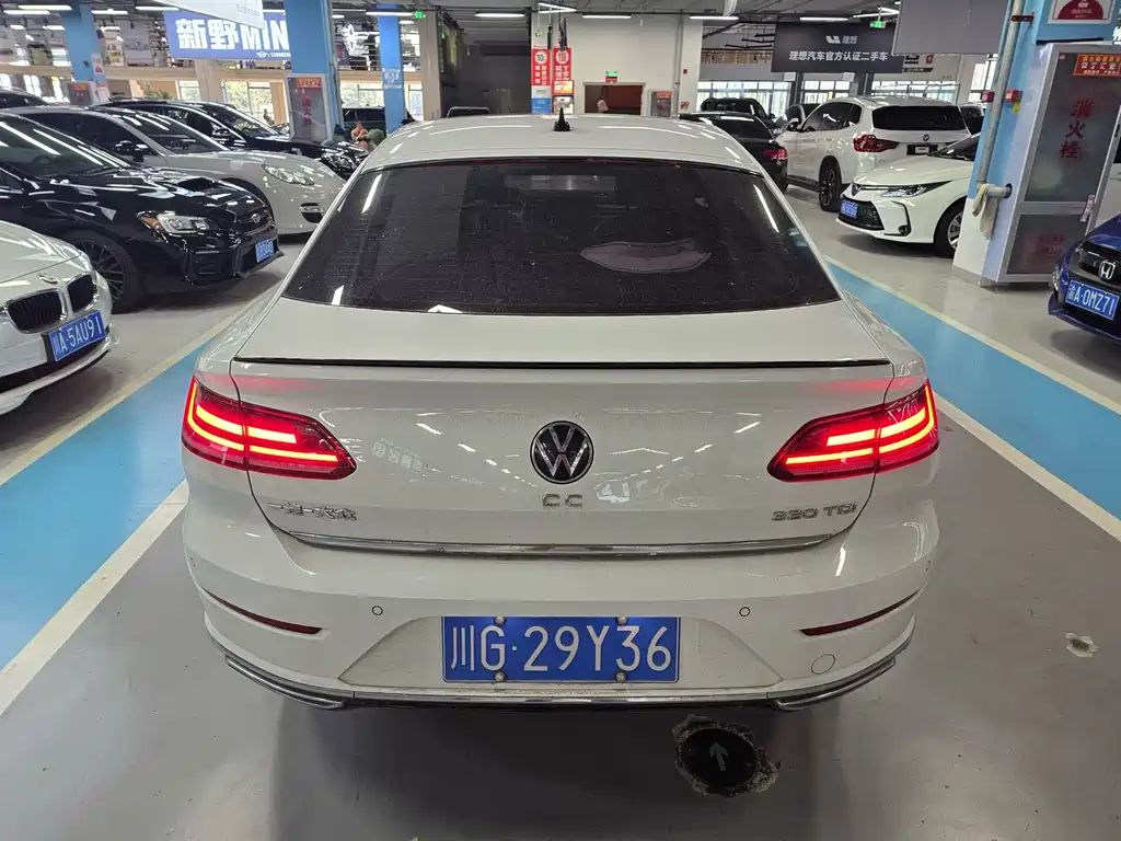 Volkswagen CC — фото 7