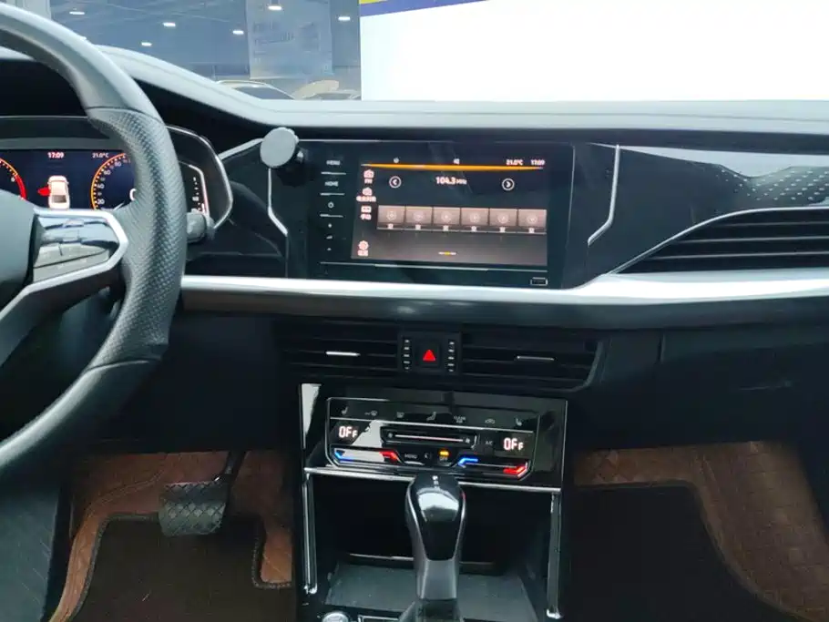 Volkswagen Passat — фото 13