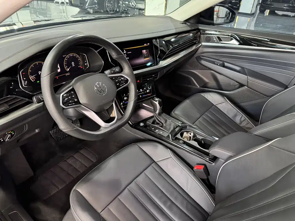 Volkswagen Passat — фото 4