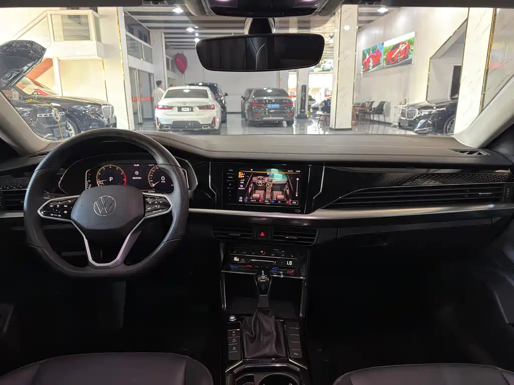 Volkswagen Passat — фото 6
