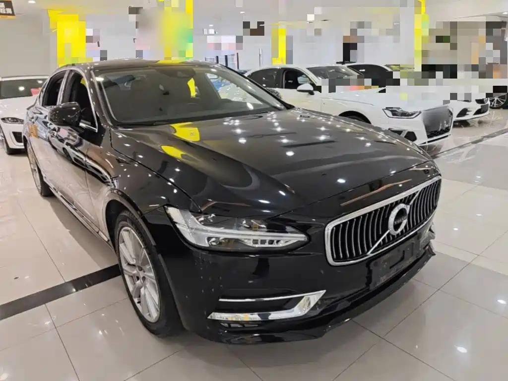 Volvo S90 — фото 4