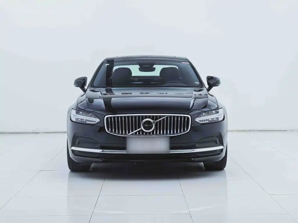 Volvo S90 — фото 21