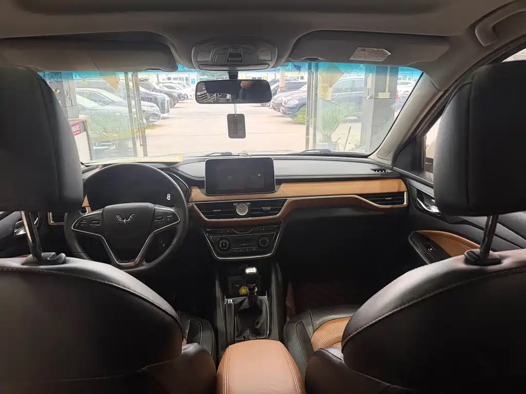 Wuling Hongguang S3 — фото 6