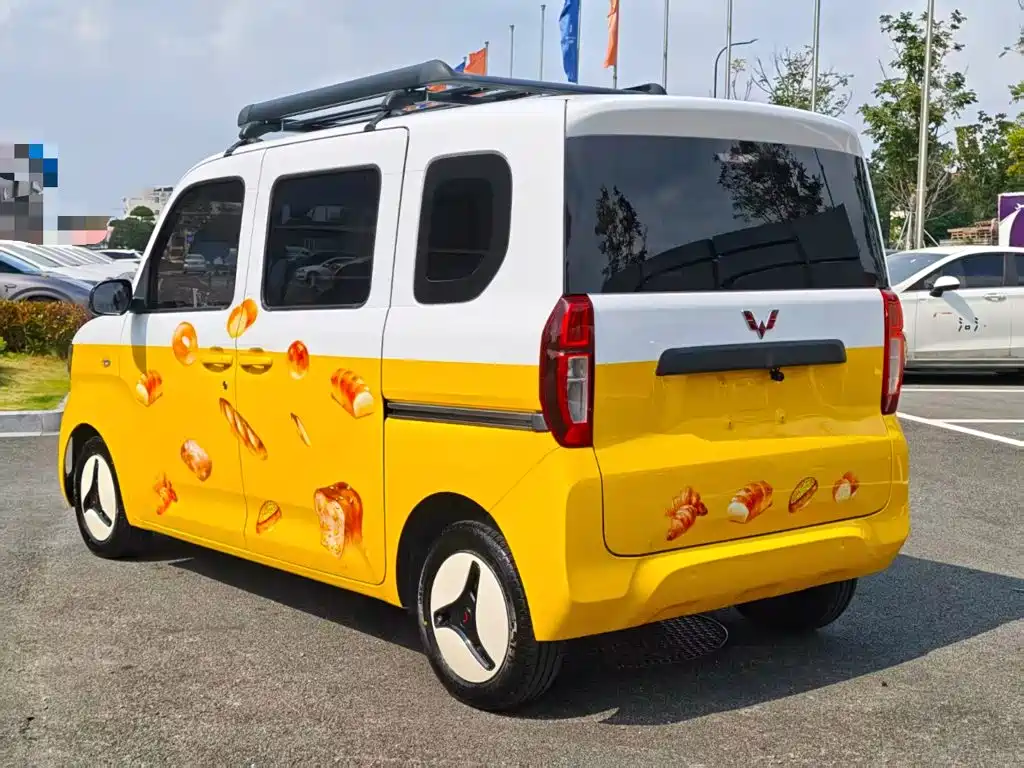 Wuling Zhiguang EV — фото 5