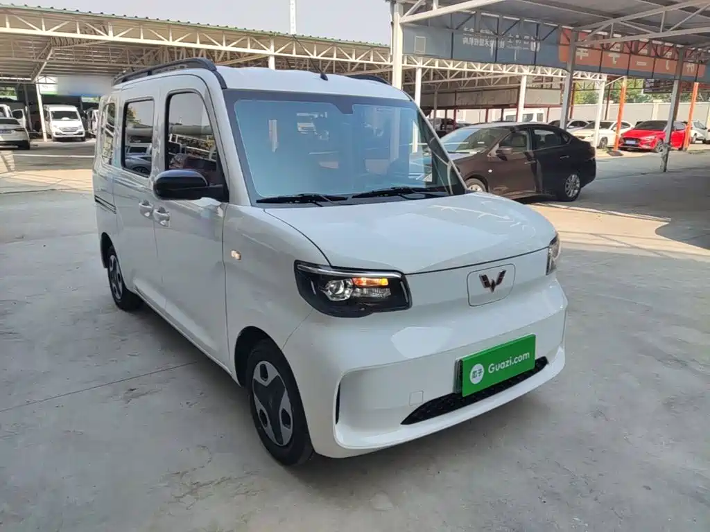 Wuling Zhiguang EV — фото 4