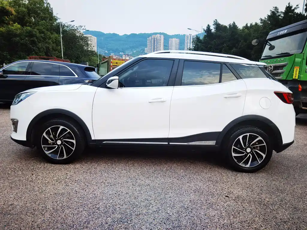 Zotye Zotye T300 — фото 4