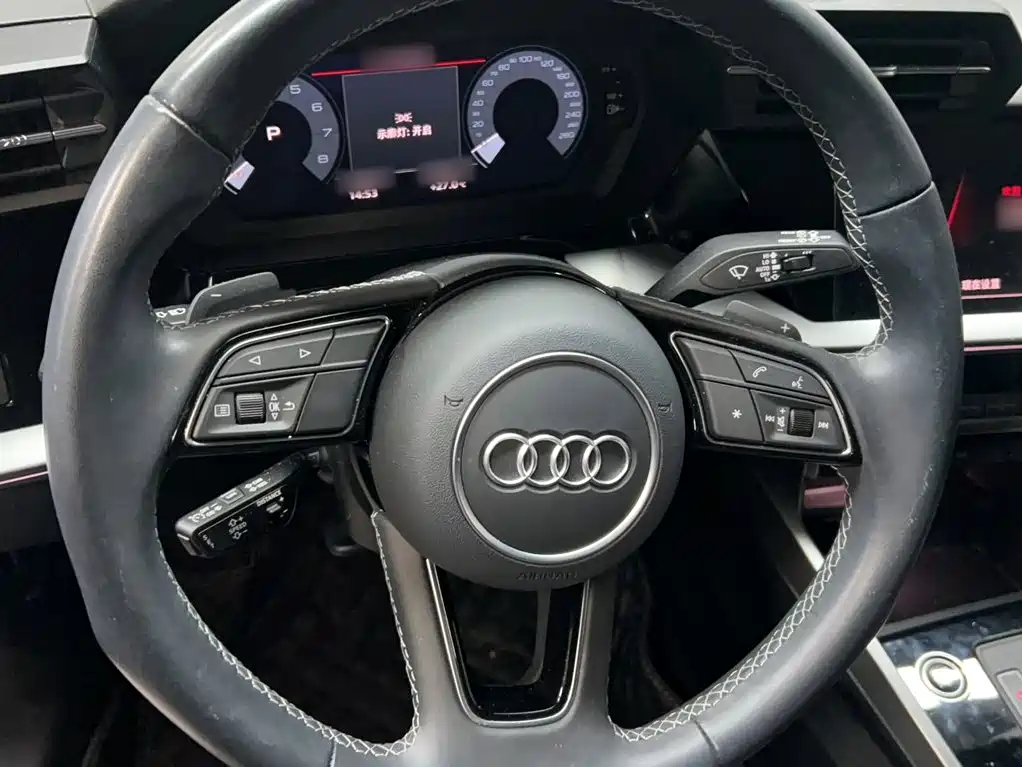 Audi A3 — фото 3